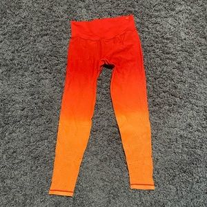 VS Pink Ombre Leggings